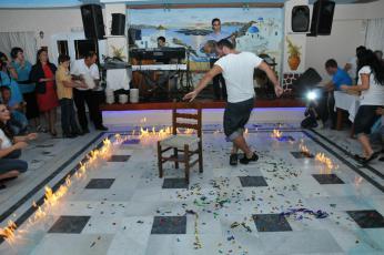 greek-nights-tavern-d.jpg